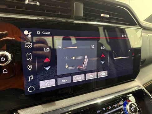 New 2026 GMC Sierra 1500 AT4 w/ AT4 Premium Package AWD/4WD image 20