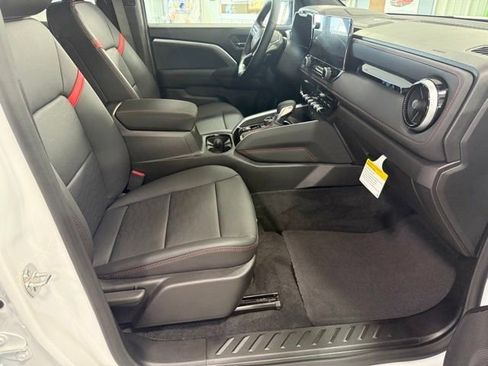 New 2026 Chevrolet Colorado Z71 w/ Technology Package AWD/4WD image 22