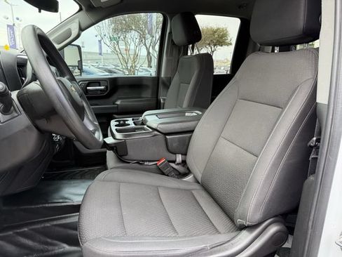 Used 2025 Chevrolet Silverado 2500 W/T w/ WT Convenience Package AWD/4WD image 23