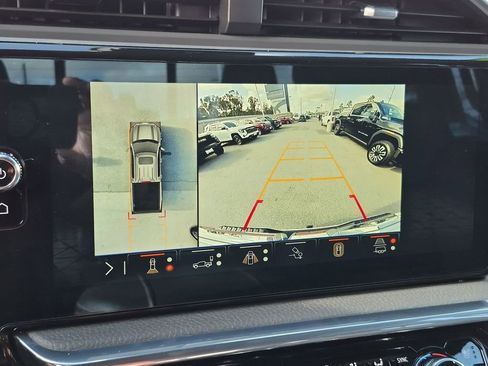 Used 2024 GMC Sierra 1500 Denali w/ Denali Reserve Package RWD image 7