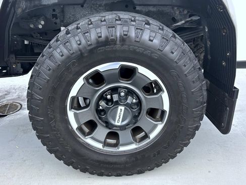 Used 2024 Ford F350 Platinum w/ Tremor Off-Road Package AWD/4WD image 24