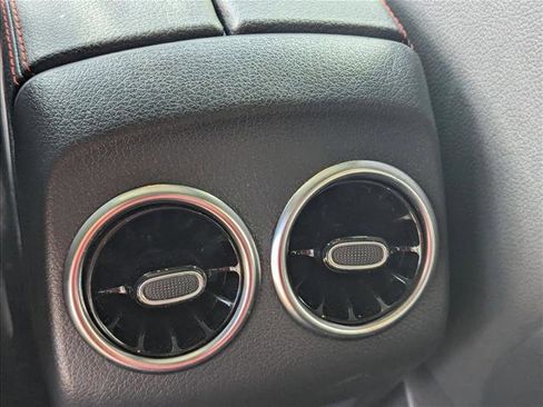 Used 2022 Mercedes-Benz GLA 250 4MATIC image 15