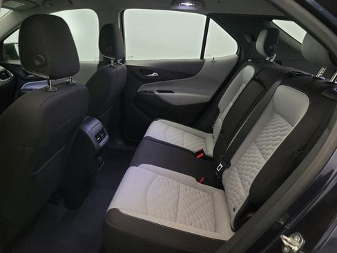 Used 2019 Chevrolet Equinox LS AWD/4WD image 18