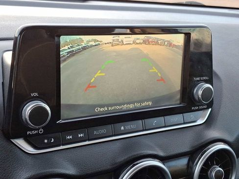 Used 2021 Nissan Sentra S image 20