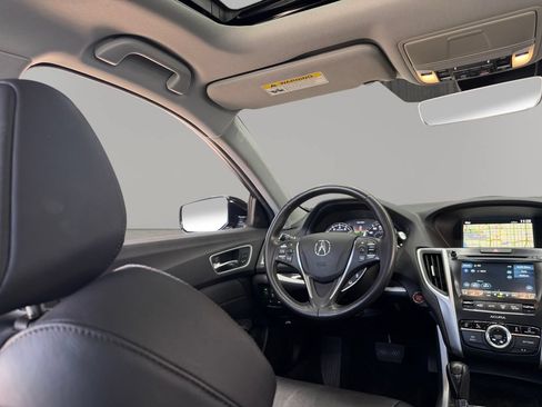 Used 2018 Acura TLX w/ Technology Package FWD image 20
