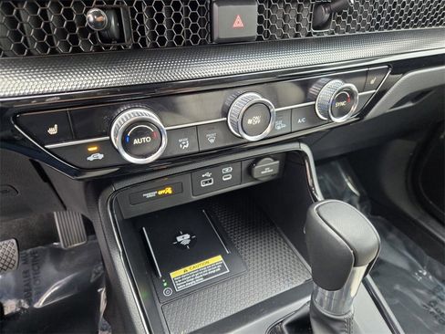 Used 2025 Honda CR-V EX-L image 23
