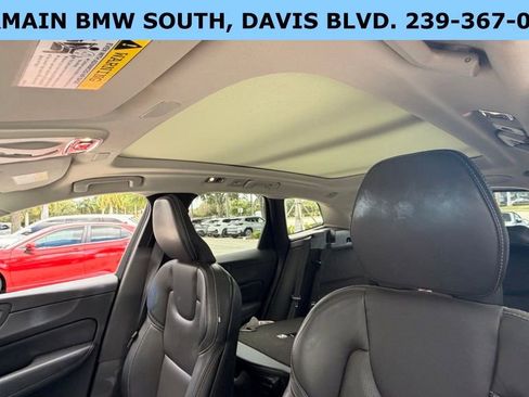 Used 2021 Volvo XC60 T5 Inscription image 33