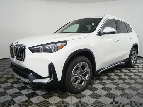 New 2026 BMW X1 xDrive28i w/ Convenience Package AWD/4WD image 7
