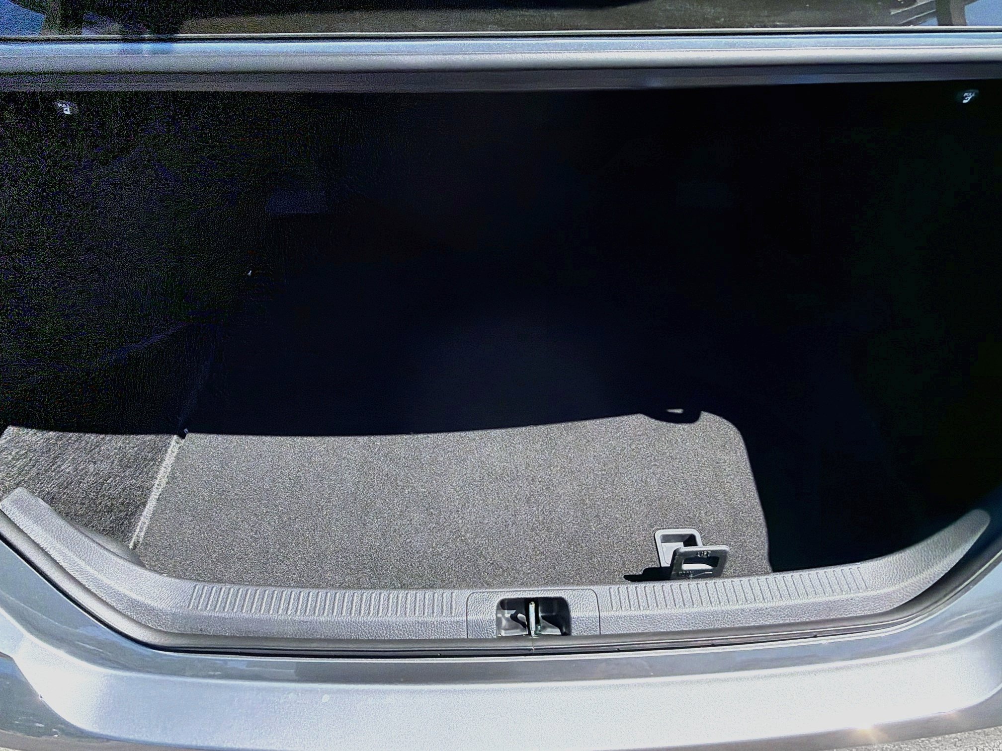 Used 2026 Toyota Camry SE w/ Multimedia Upgrade Package FWD image 12