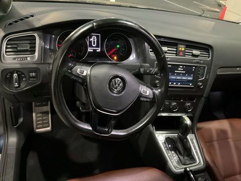 Used 2017 Volkswagen Golf Alltrack SE AWD/4WD image 7