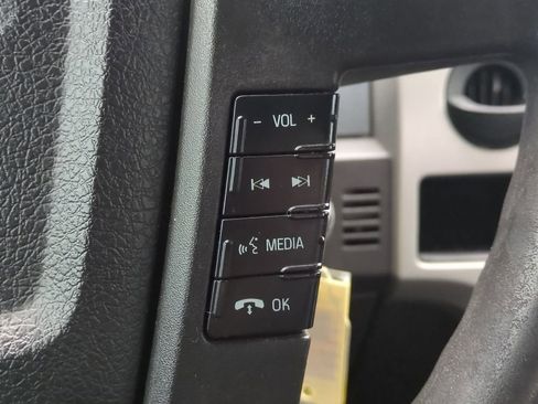 Used 2014 Ford F150 XLT w/ Trailer Tow Package image 26