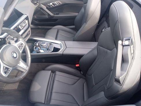 Used 2025 BMW Z4 sDrive30i image 14