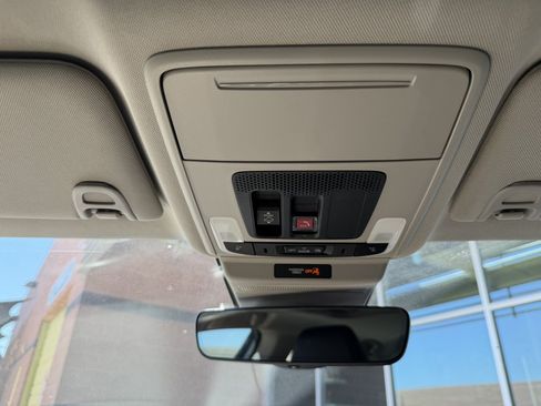 Used 2023 Honda Accord EX-L image 25