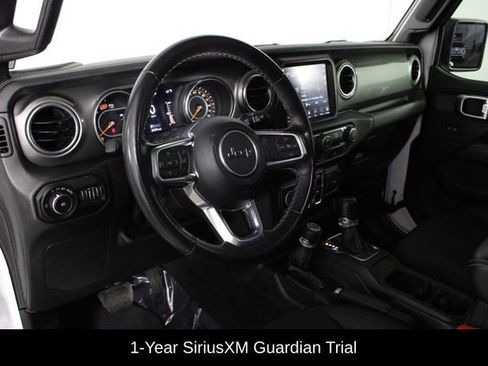 Used 2021 Jeep Wrangler Unlimited Sahara image 22
