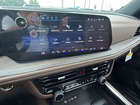 New 2026 Chevrolet Tahoe High Country AWD/4WD image 27