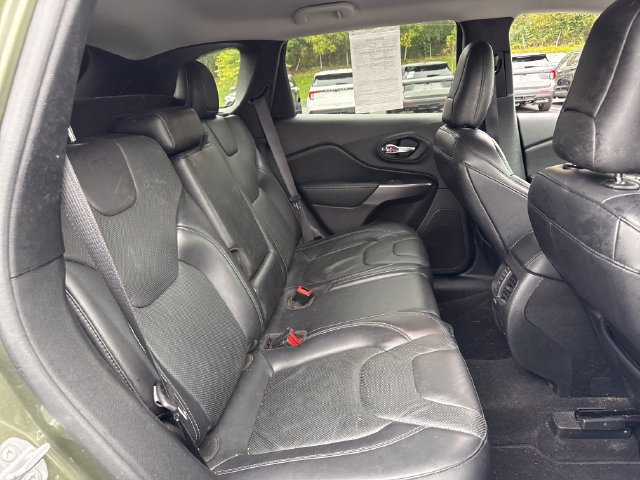 Used 2020 Jeep Cherokee Limited AWD/4WD image 14