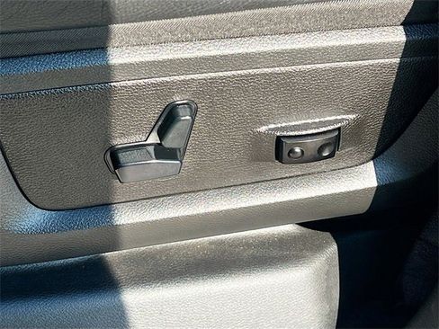 Used 2020 RAM 3500 Limited image 12