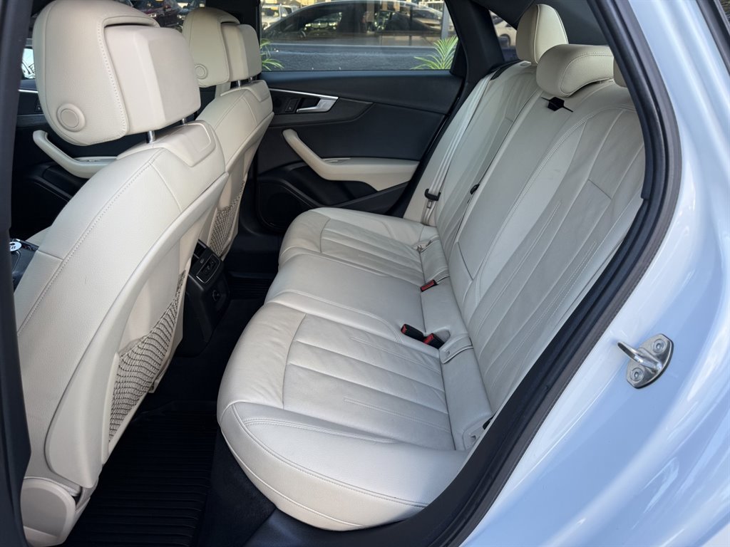 Used 2017 Audi A4 2.0T Ultra Premium w/ Convenience Package FWD image 15