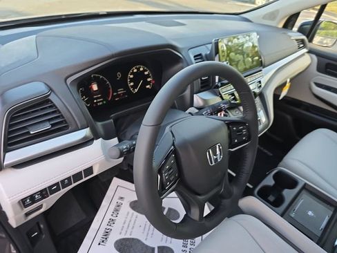 New 2026 Honda Odyssey EX-L image 16