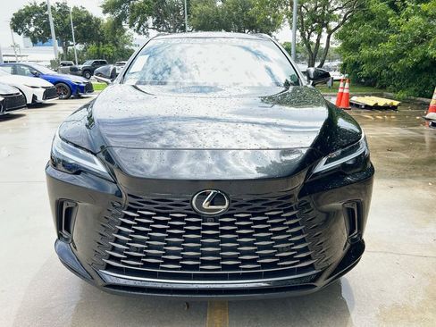 Certified 2025 Lexus RX 350 Premium w/ Convenience Package FWD image 2