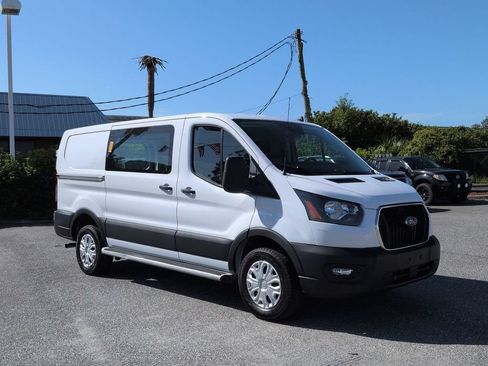 Used 2025 Ford Transit 250 Low Roof w/ Exterior Upgrade Package RWD image 2