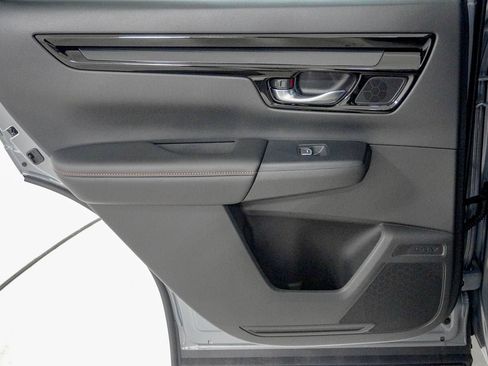 Used 2026 Honda CR-V Sport Touring image 37