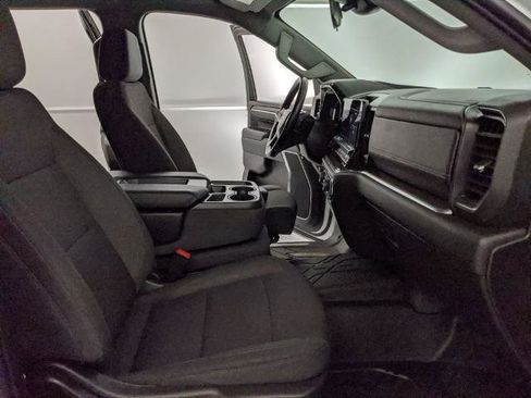 Used 2023 Chevrolet Silverado 1500 LT image 18