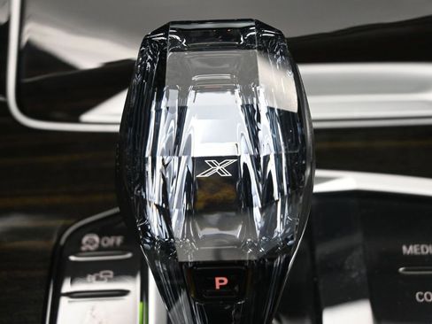 Used 2020 BMW X5 sDrive40i w/ Premium Package image 17