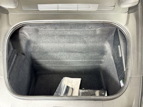 Used 2024 Porsche 911 Carrera S image 21