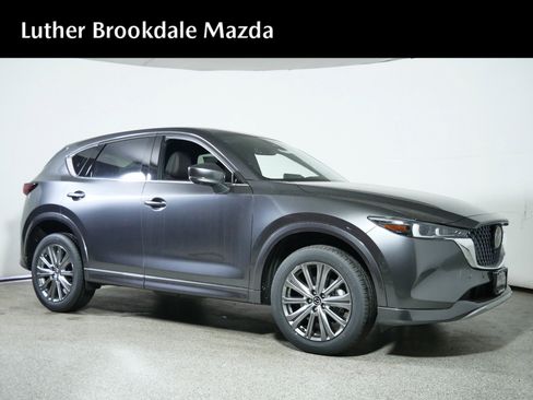 New 2025 MAZDA CX-5 Signature image 1