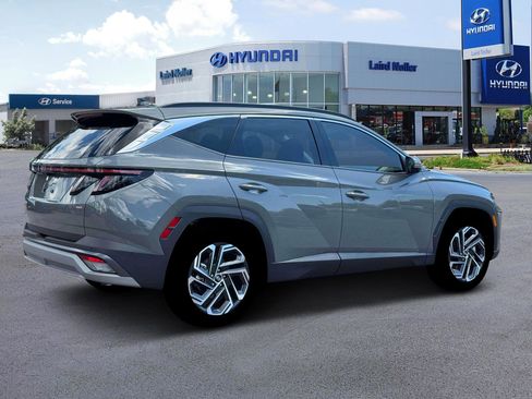 New 2026 Hyundai Tucson Limited image 8
