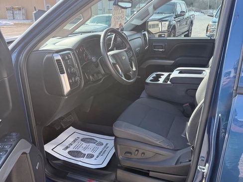 Used 2018 Chevrolet Silverado 1500 LT w/ All Star Edition image 11