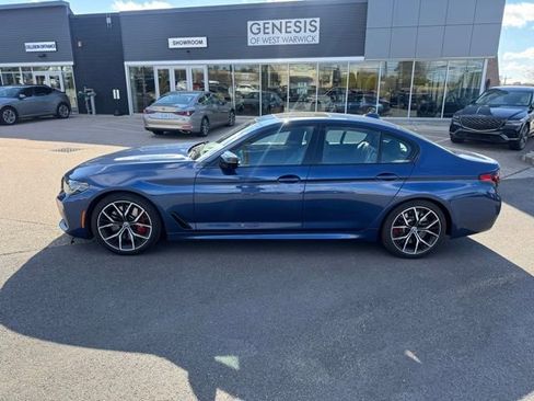 Used 2023 BMW M550i xDrive image 4