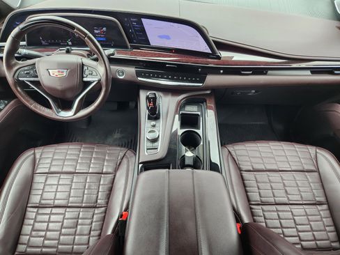 Used 2023 Cadillac Escalade Sport Platinum w/ LPO, Floor Liner Package image 9