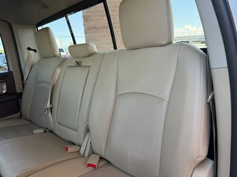 Used 2016 RAM 1500 Laramie w/ Convenience Group AWD/4WD image 43