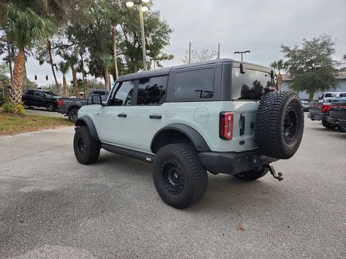 Used 2023 Ford Bronco Wildtrak image 3