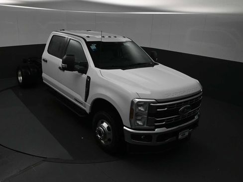New 2026 Ford F350 XLT AWD/4WD image 19