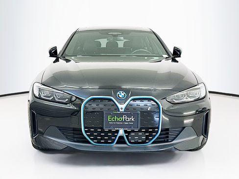 Used 2024 BMW i4 xDrive40i AWD/4WD image 2
