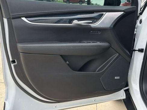 Used 2024 Cadillac XT5 Premium Luxury w/ Technology Package FWD image 11