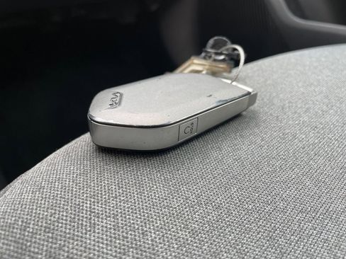 Used 2025 Kia K4 LXS image 23