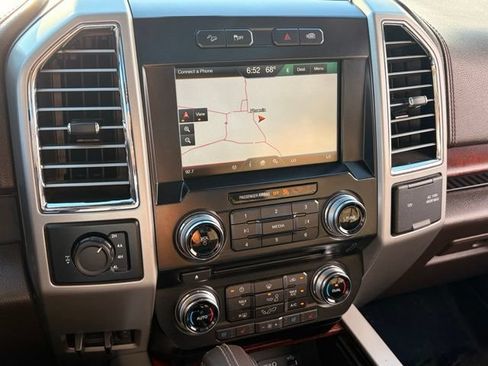 Used 2015 Ford F150 King Ranch w/ Equipment Group 601A Luxury AWD/4WD image 20
