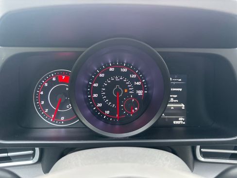 Used 2023 Hyundai Elantra SEL image 19