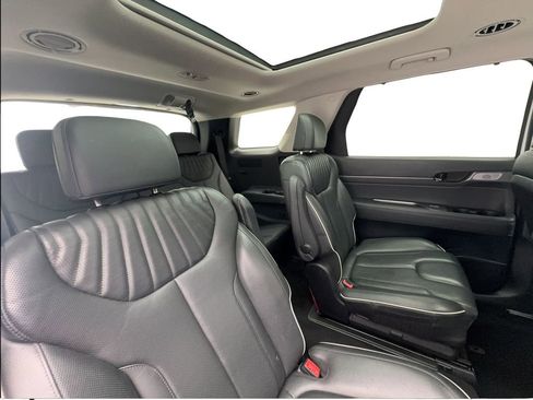 Used 2024 Hyundai Palisade Limited FWD image 28