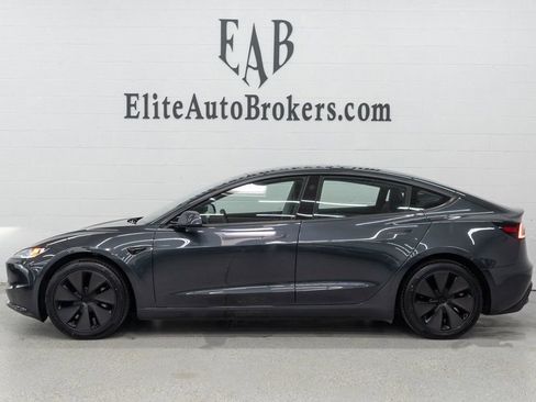 Used 2024 Tesla Model 3 image 2