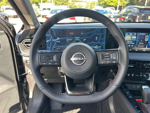 New 2026 Nissan Kicks SR image 23