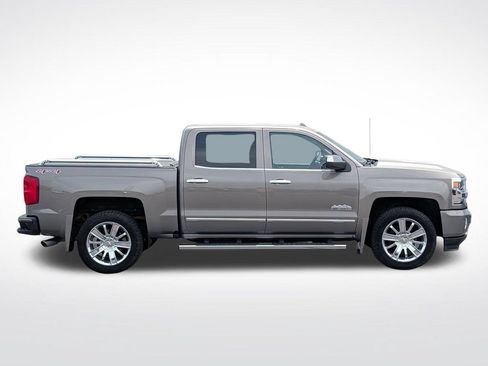Used 2017 Chevrolet Silverado 1500 High Country AWD/4WD image 2
