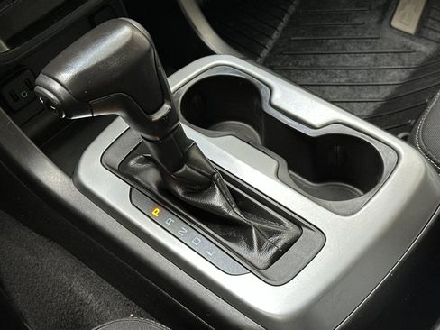 Used 2020 Chevrolet Colorado LT w/ LT Convenience Package image 22