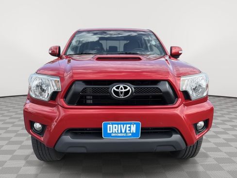 Used 2014 Toyota Tacoma 4x4 Double Cab w/ TRD Sport Package image 2