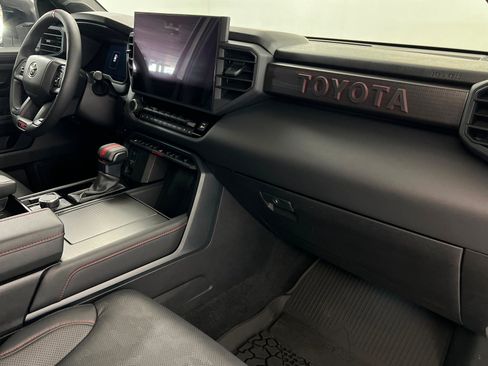 Used 2025 Toyota Sequoia TRD Pro AWD/4WD image 26