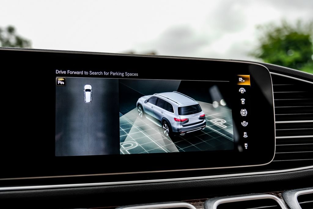 Used 2023 Mercedes-Benz GLS 580 4MATIC image 40